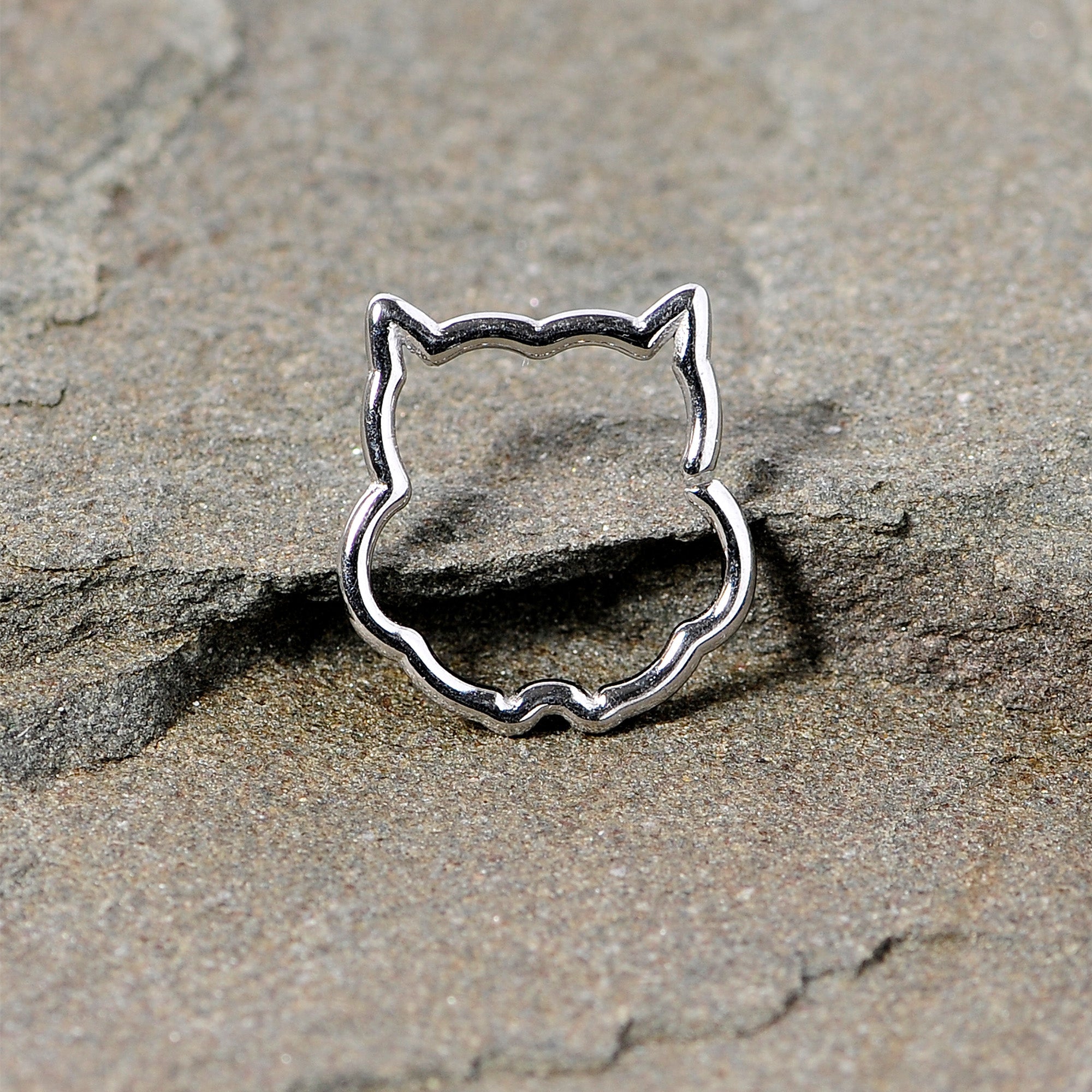 16G 3/8 Steel Barn Owl Halloween Cartilage Closure Ring