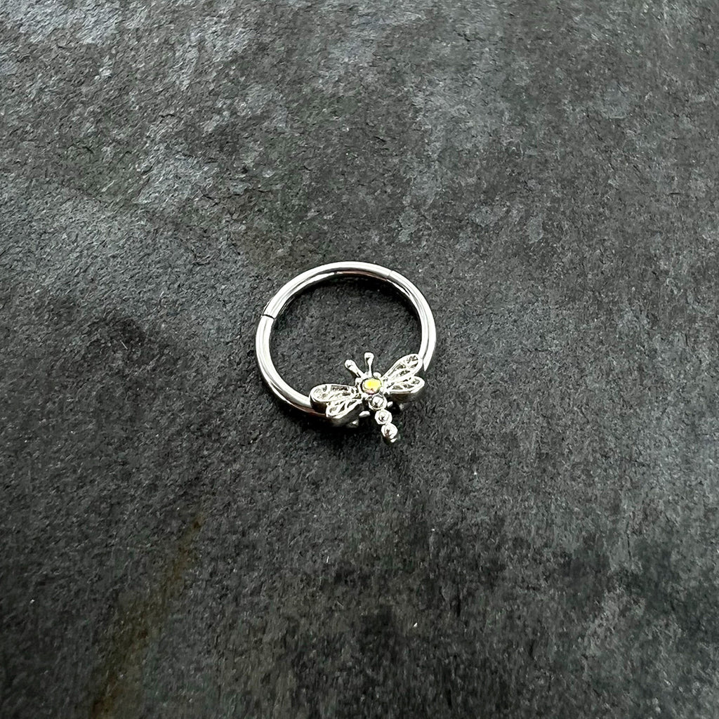 16G 3/8 Aurora Gem Dragonfly Flying Hinged Segment Ring